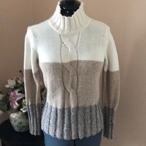 Adorable little winter sweater, perfect for winter